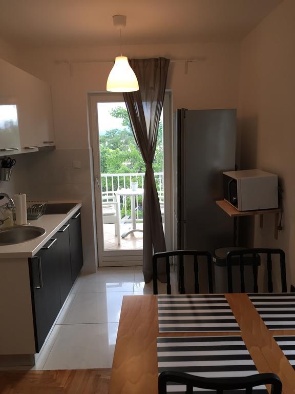 Apartments Papalinna By Moro Malinska Room photo